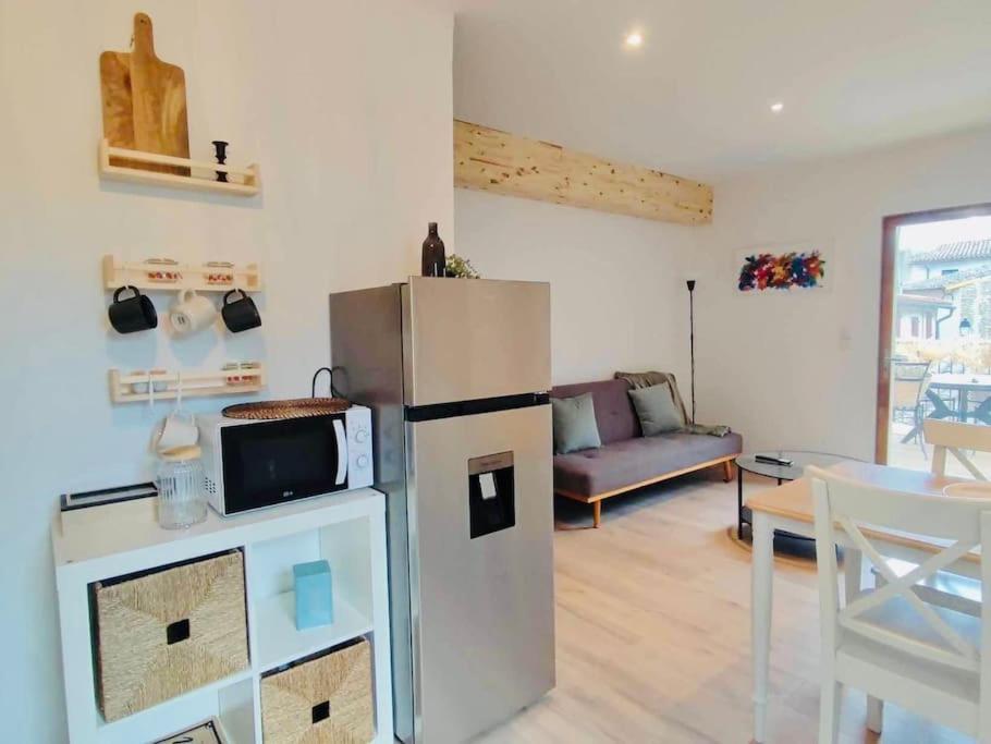 Le Rendez Vous - Parking Gratuit Apartment Carcassonne Bagian luar foto